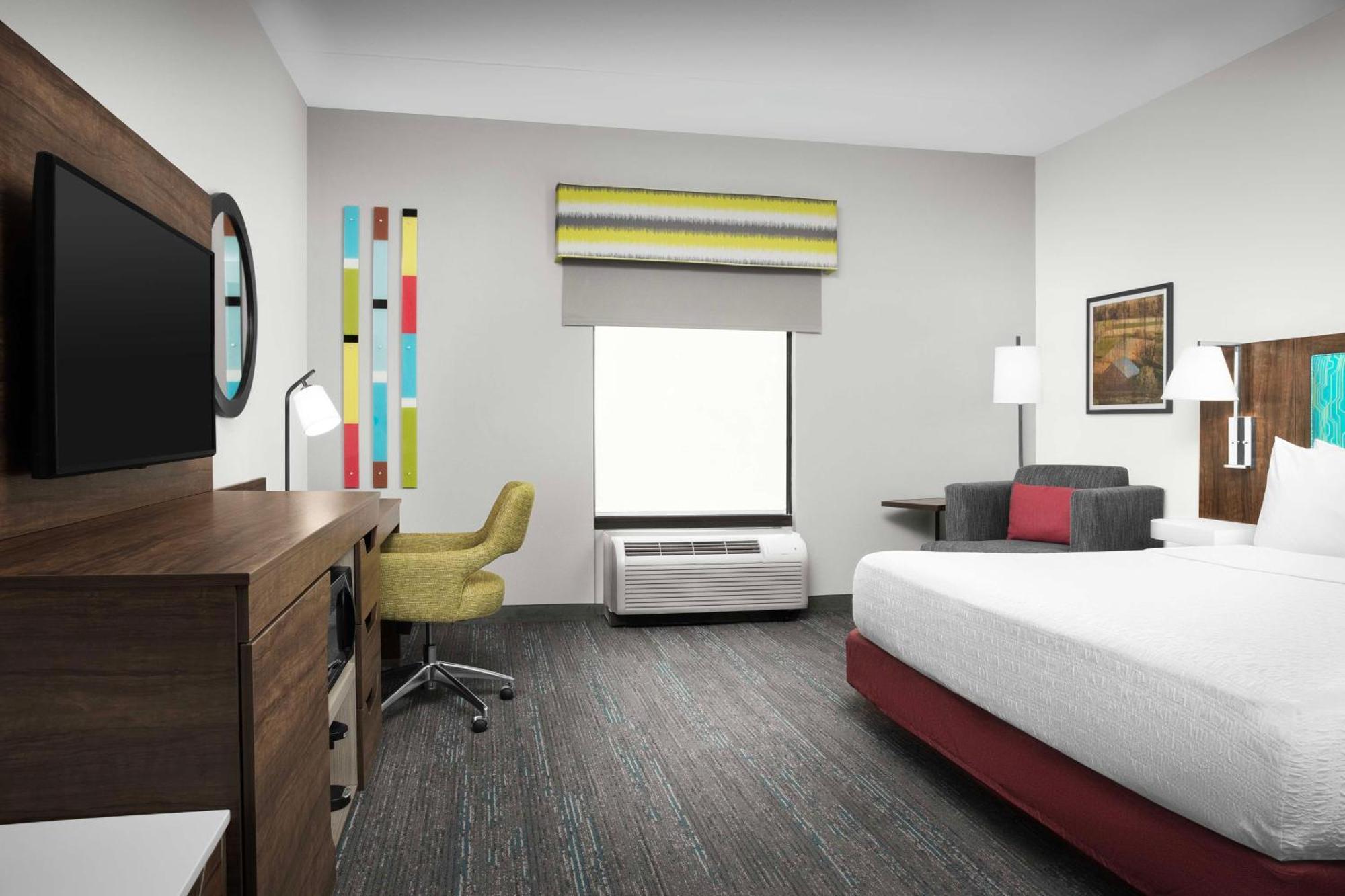 Hampton Inn Дандрижд Екстериор снимка