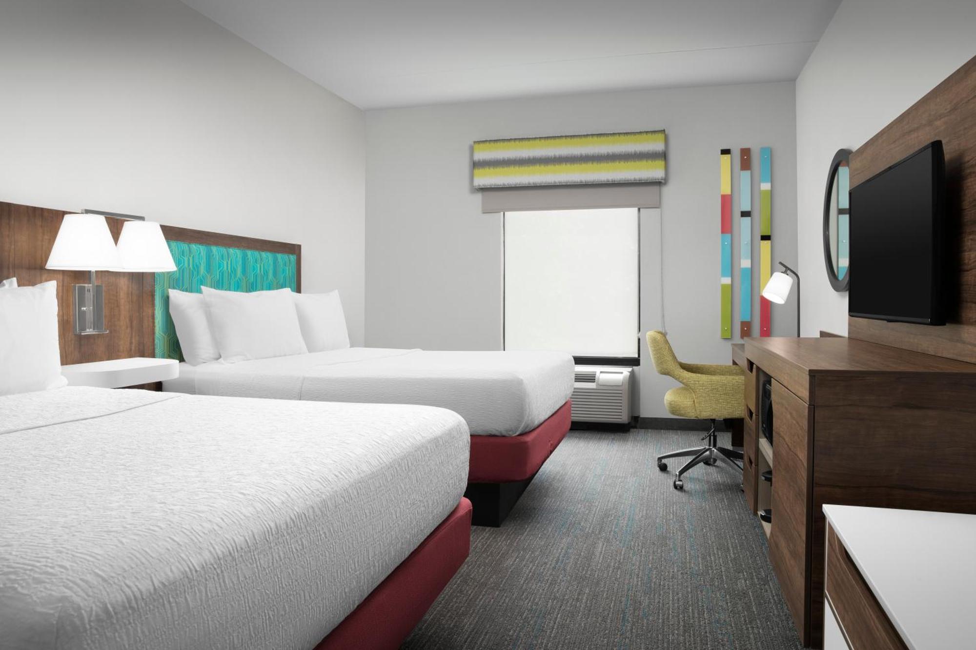 Hampton Inn Дандрижд Екстериор снимка